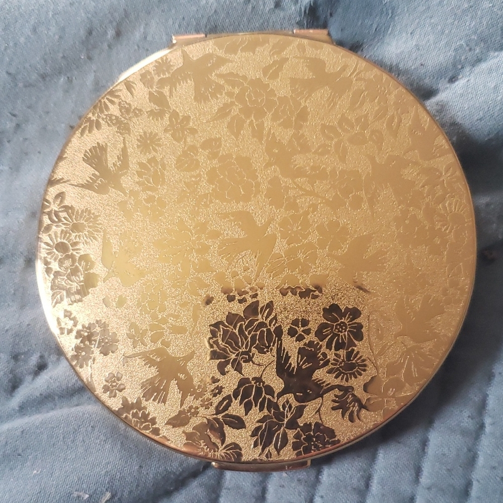 Nina Ricci Gold Floral Coasters